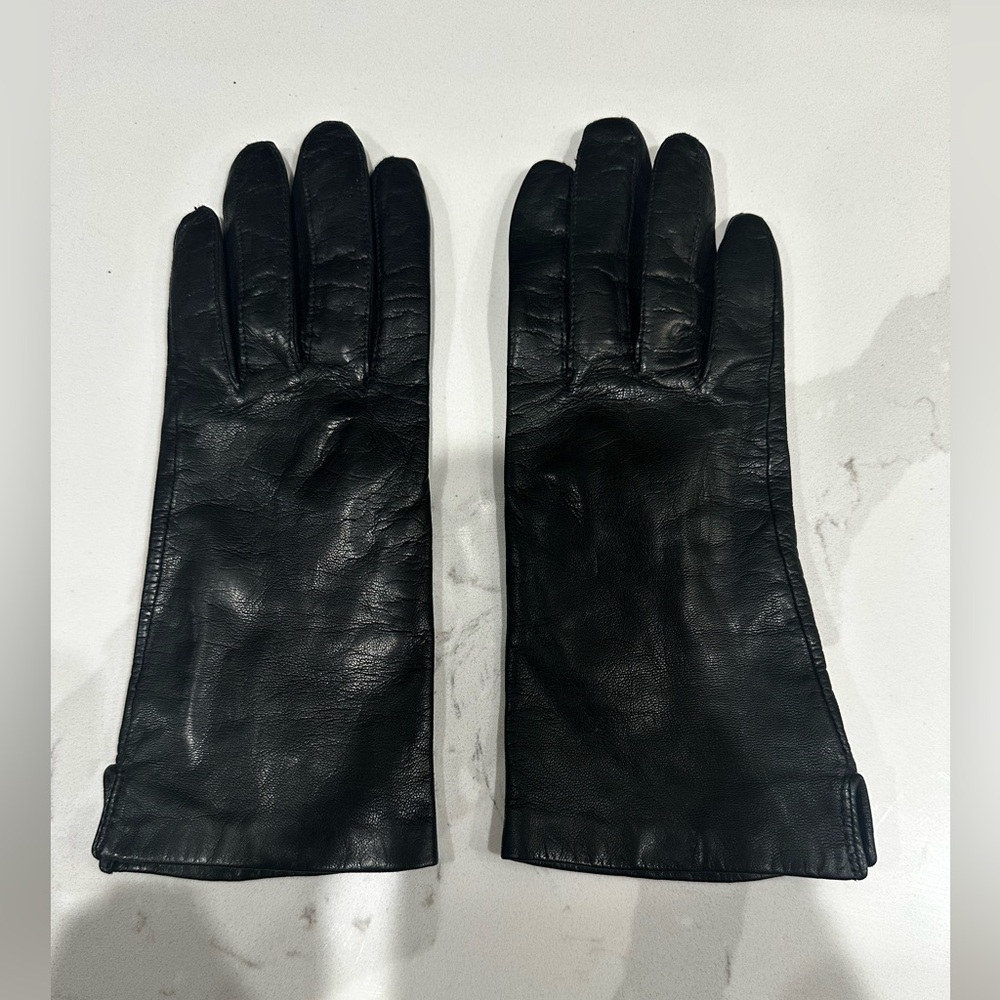 Vintage Size 7 Fownes Black Genuine Leather Women’s Driving Gloves